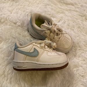 baby nikes
